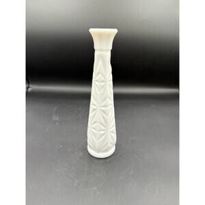 Vintage 1950s-60s White Milk Glass Starburst Mid Century Modern Vase